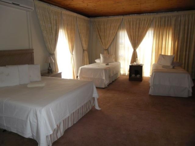 Bed and Breakfast Legae La Tshepo à Mogwase Extérieur photo